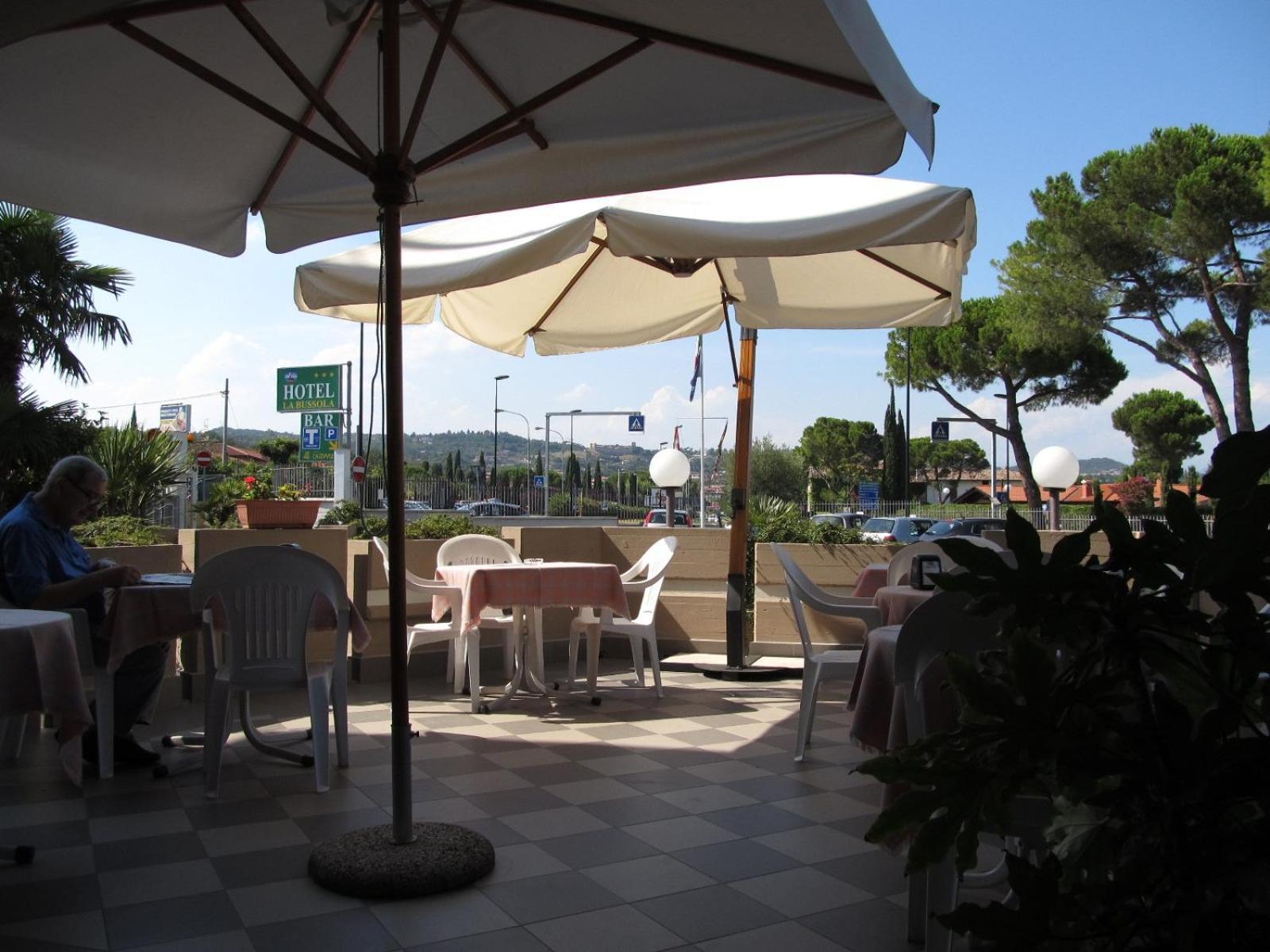 Hotel La Bussola Padenghe sul Garda Exterior foto