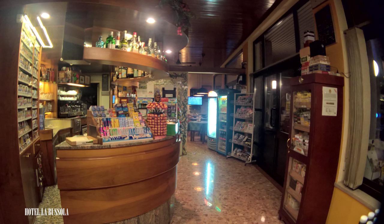 Hotel La Bussola Padenghe sul Garda Exterior foto